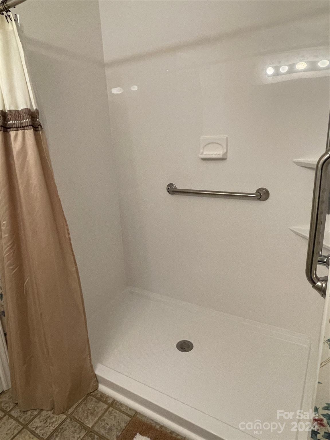 Mar Lynn Forest - Residential