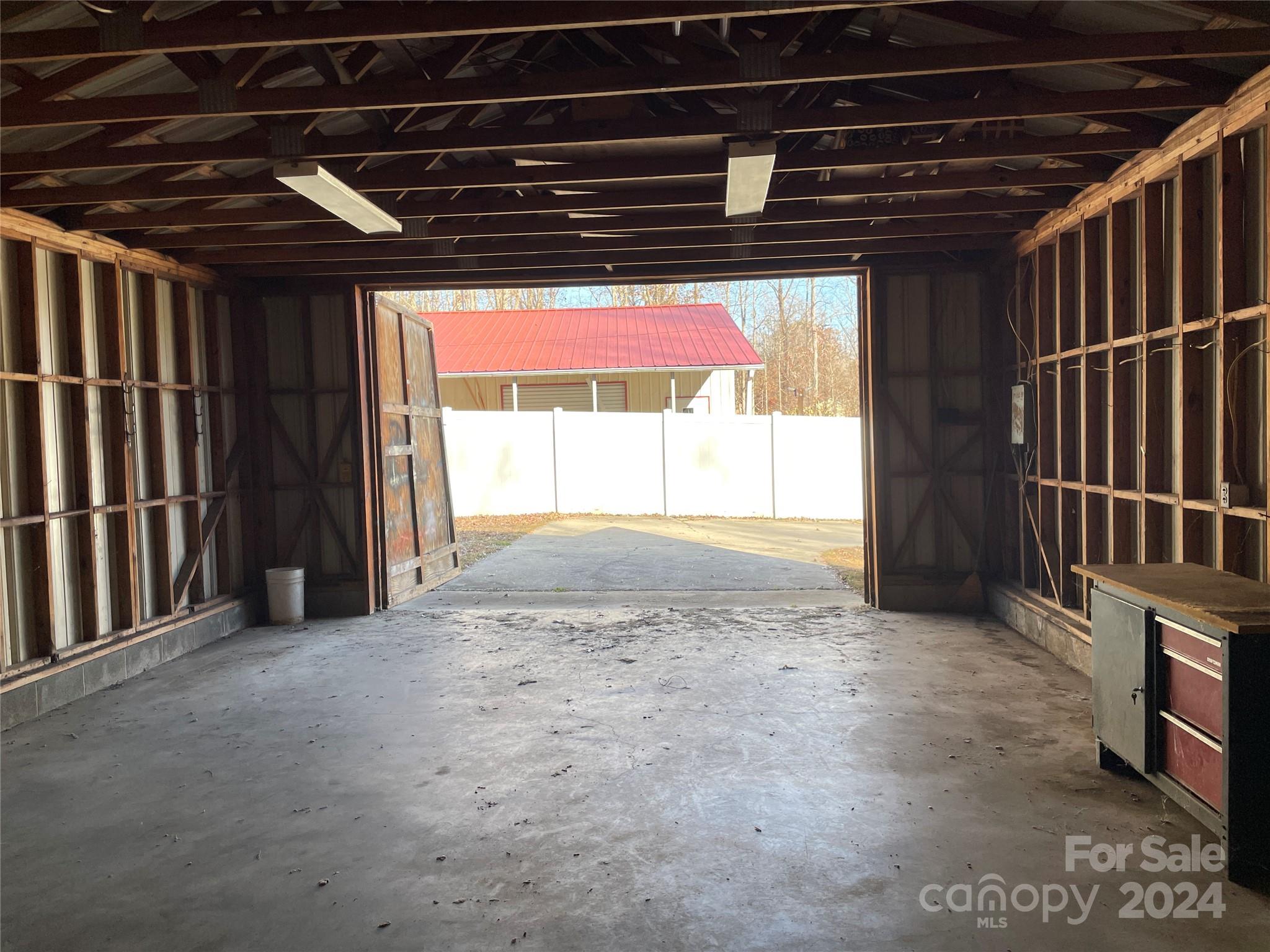 Mar Lynn Forest - Residential