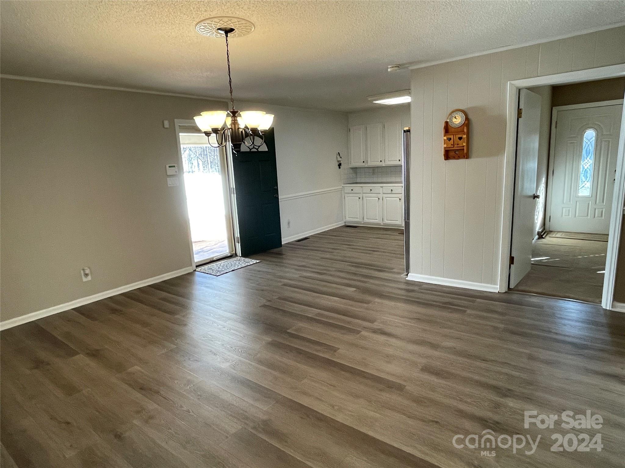 Mar Lynn Forest - Residential