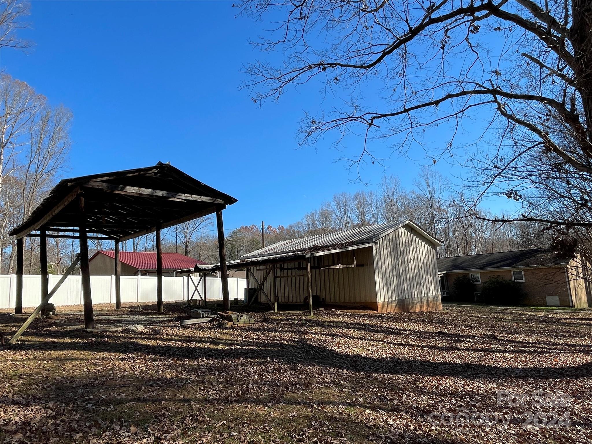 Mar Lynn Forest - Residential