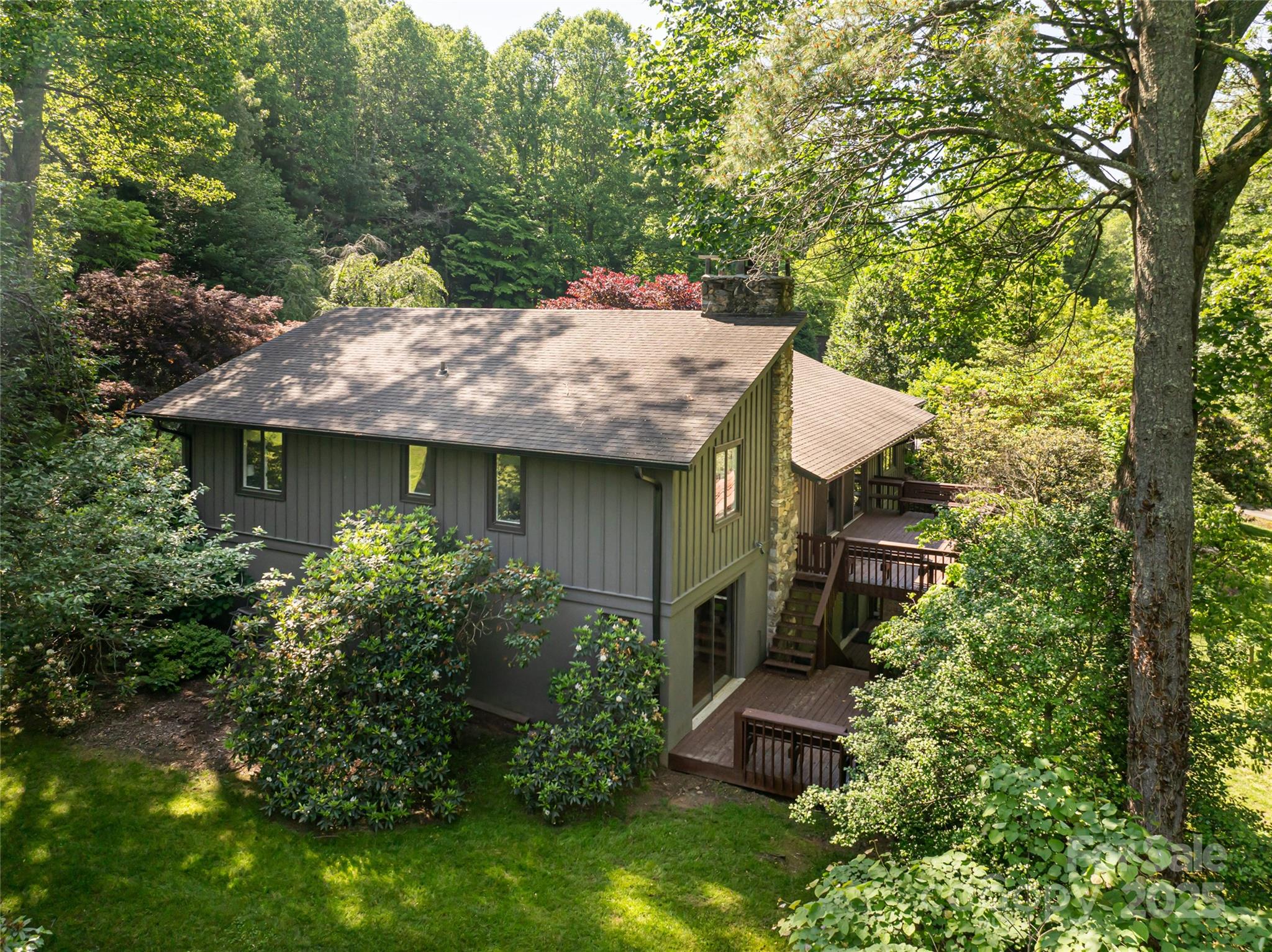 33 Deerhaven Lane