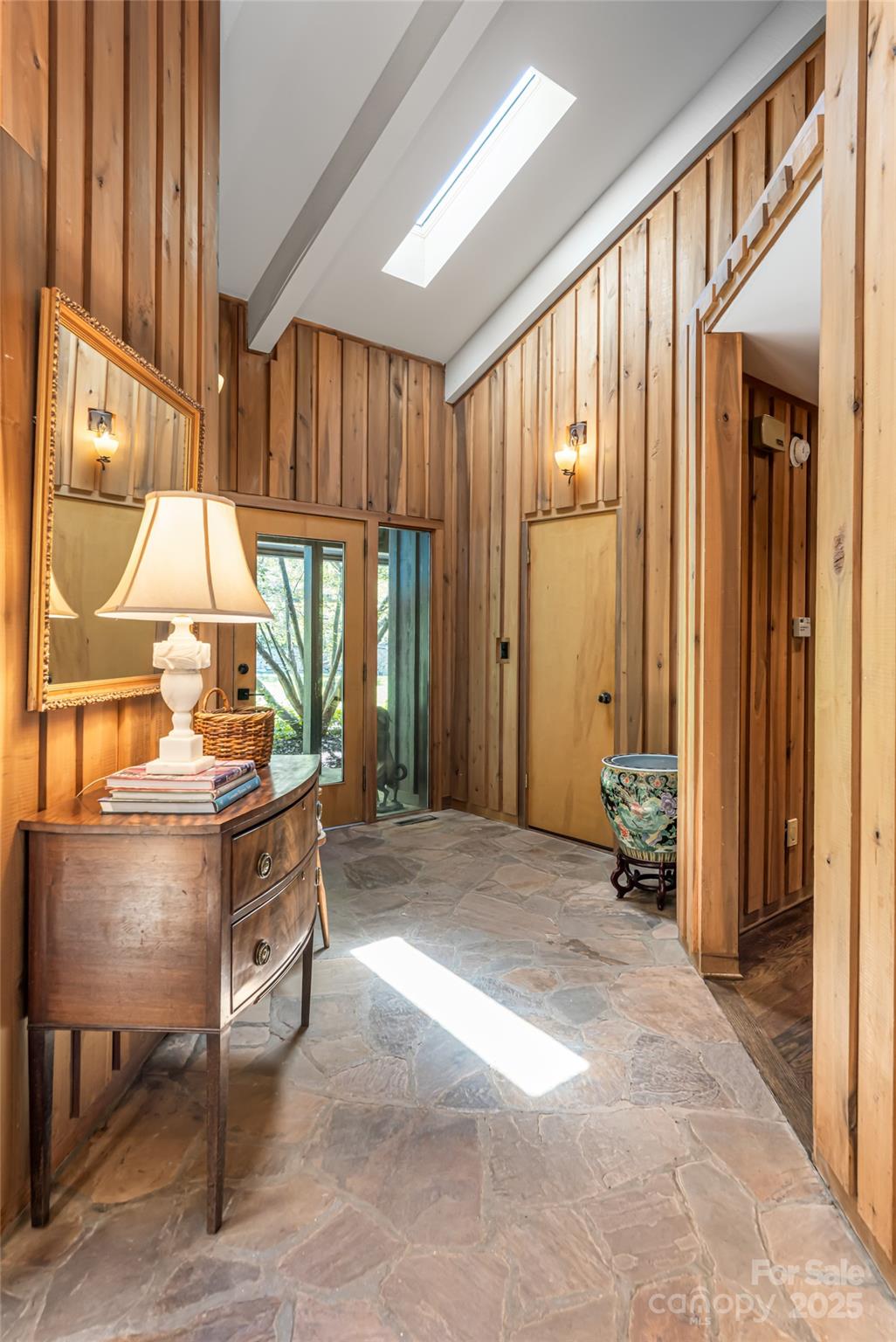 33 Deerhaven Lane