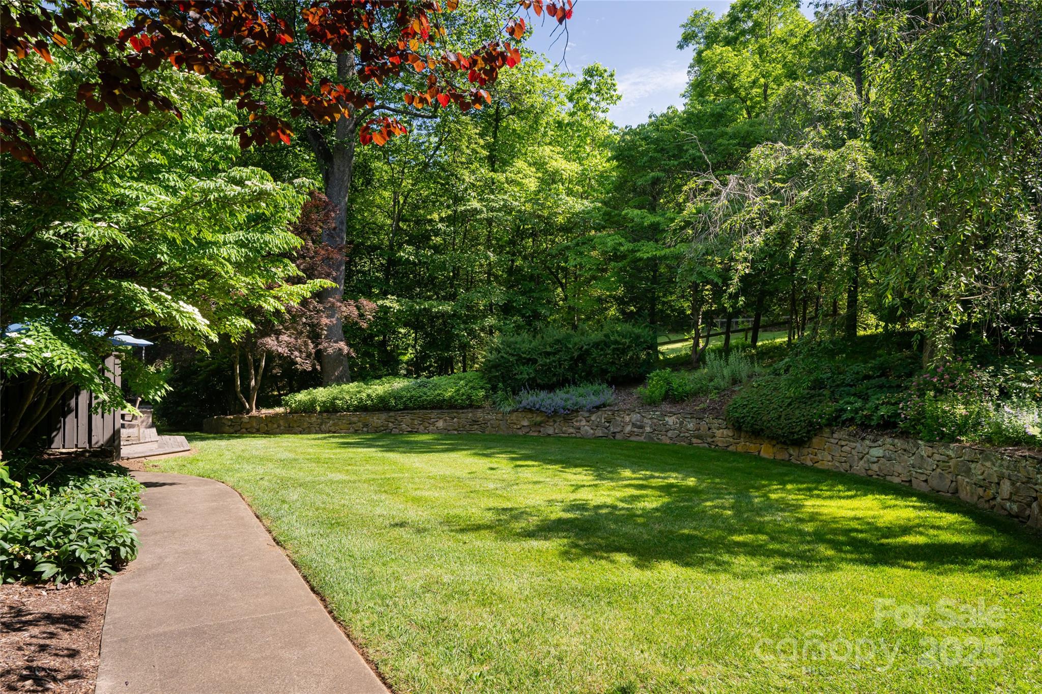 33 Deerhaven Lane