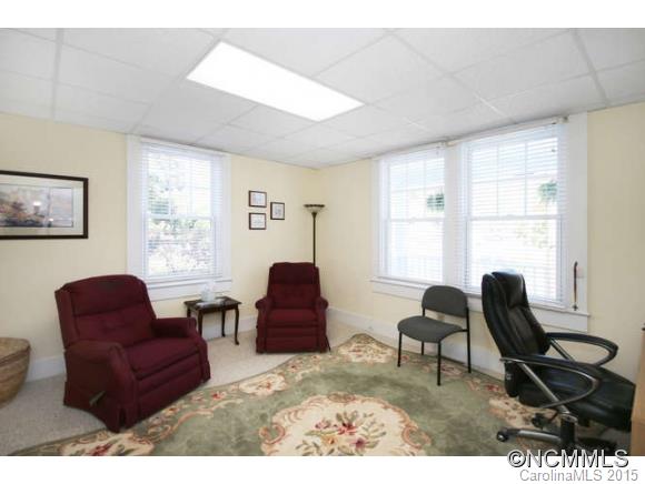 Downtown District - Commercial Sale