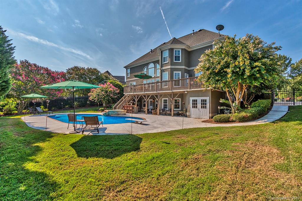 Beacon Knoll - Residential