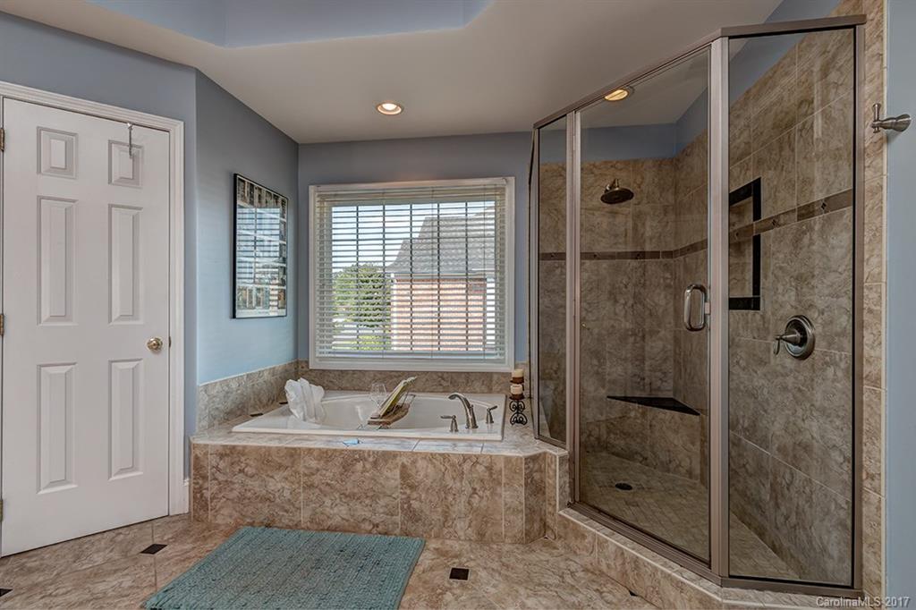 Beacon Knoll - Residential