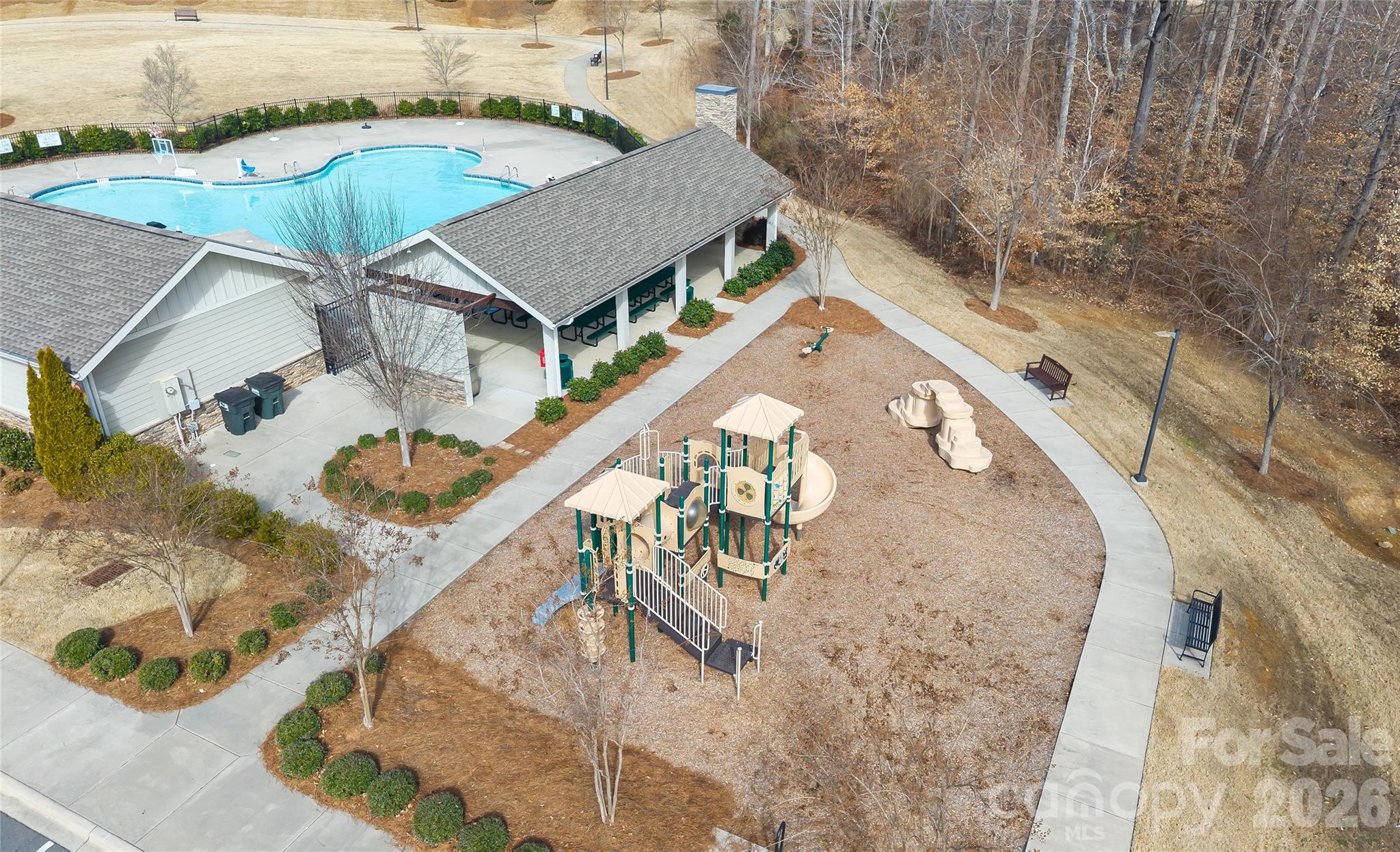 Queensbridge - Residential