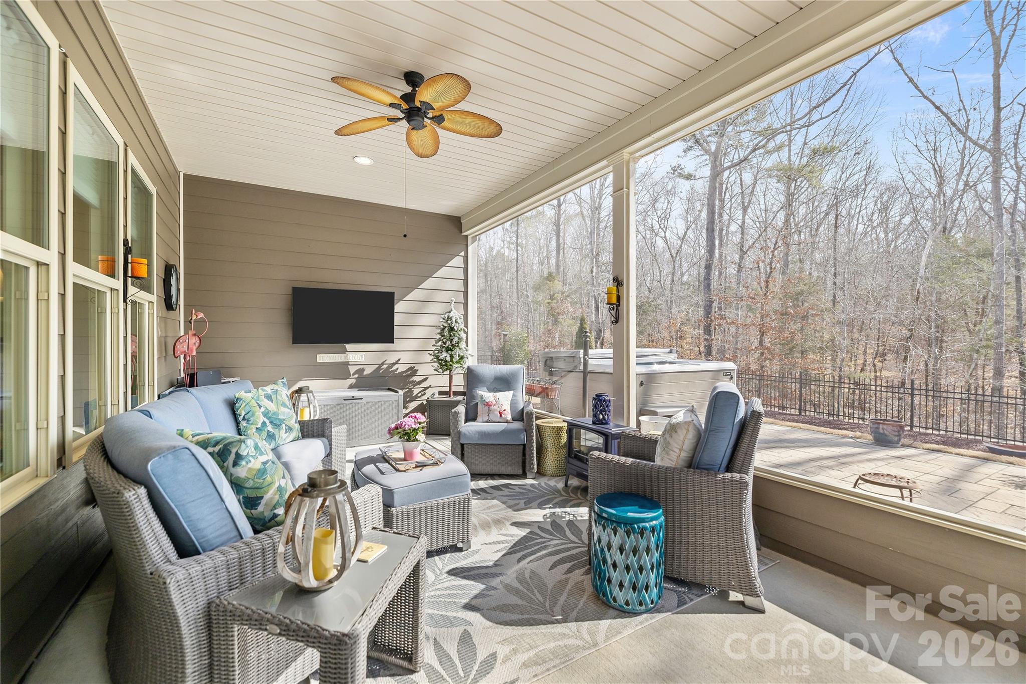 Queensbridge - Residential