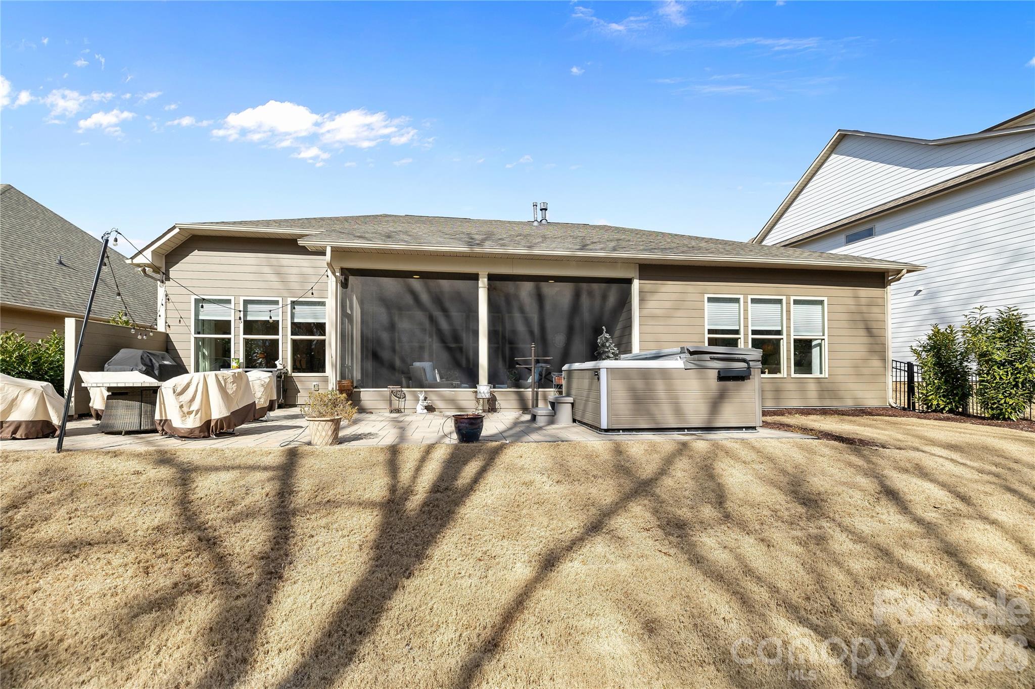 Queensbridge - Residential