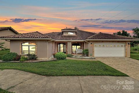 44 Pacifico Drive Asheville NC 28806