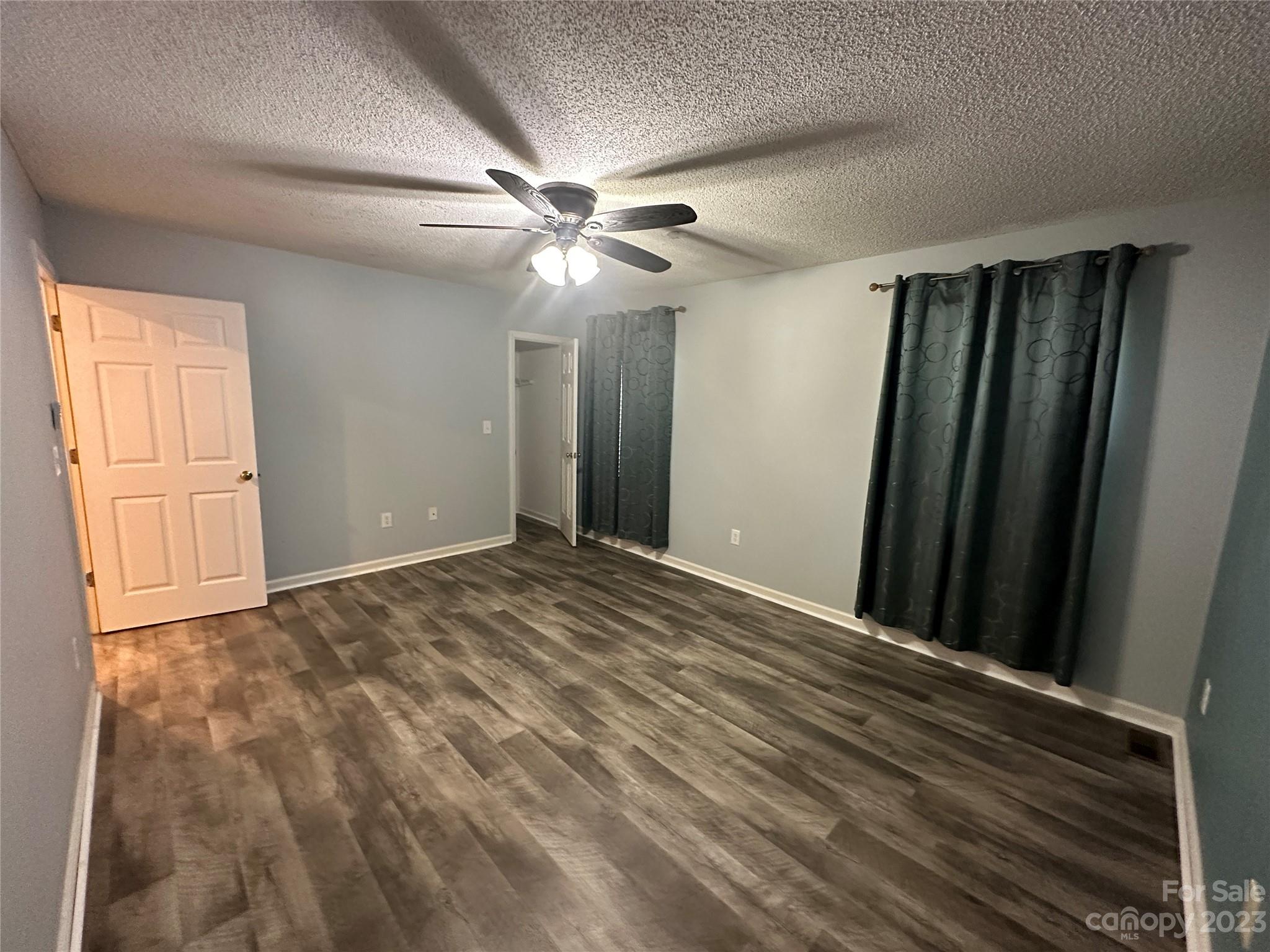 Colony Square - Residential