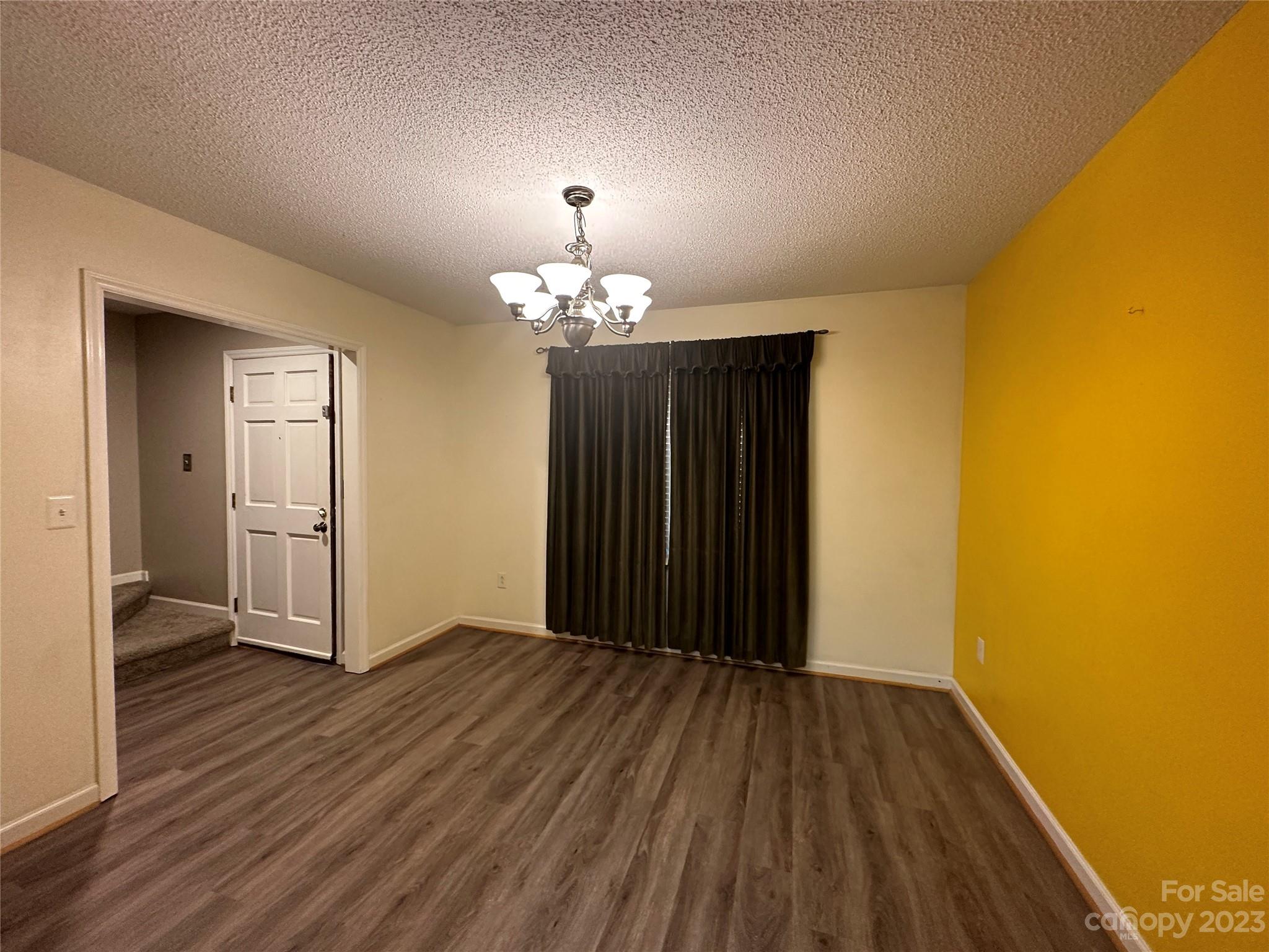 Colony Square - Residential