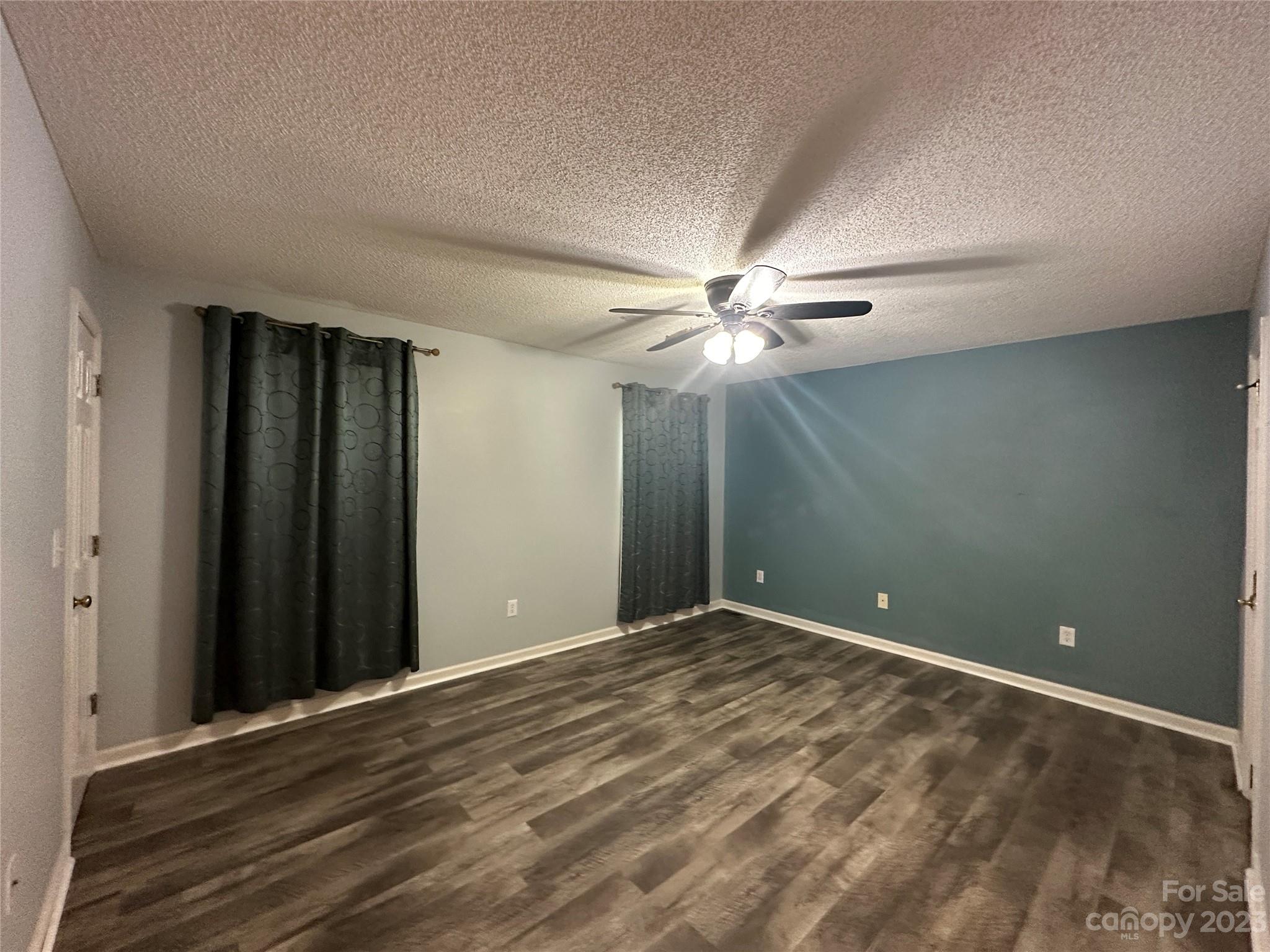 Colony Square - Residential