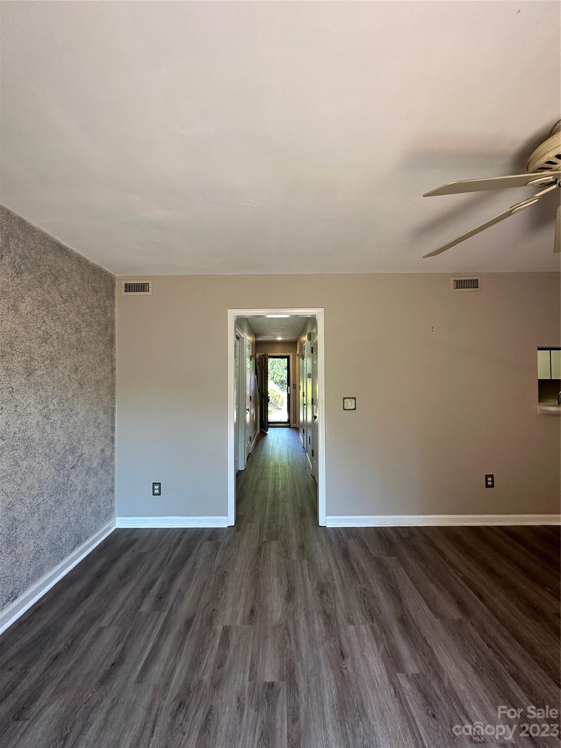 Colony Square - Residential