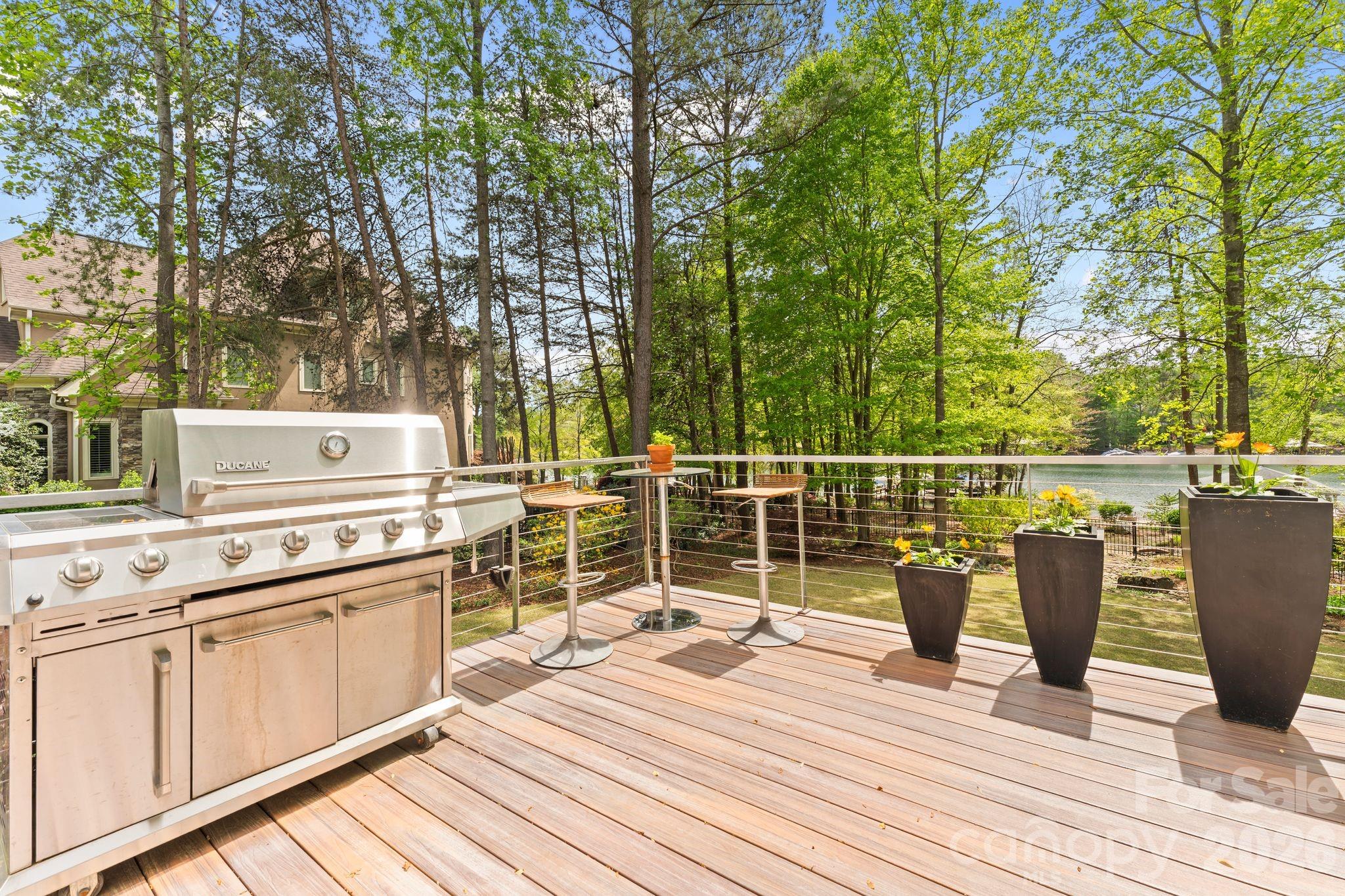 Sailview - Residential