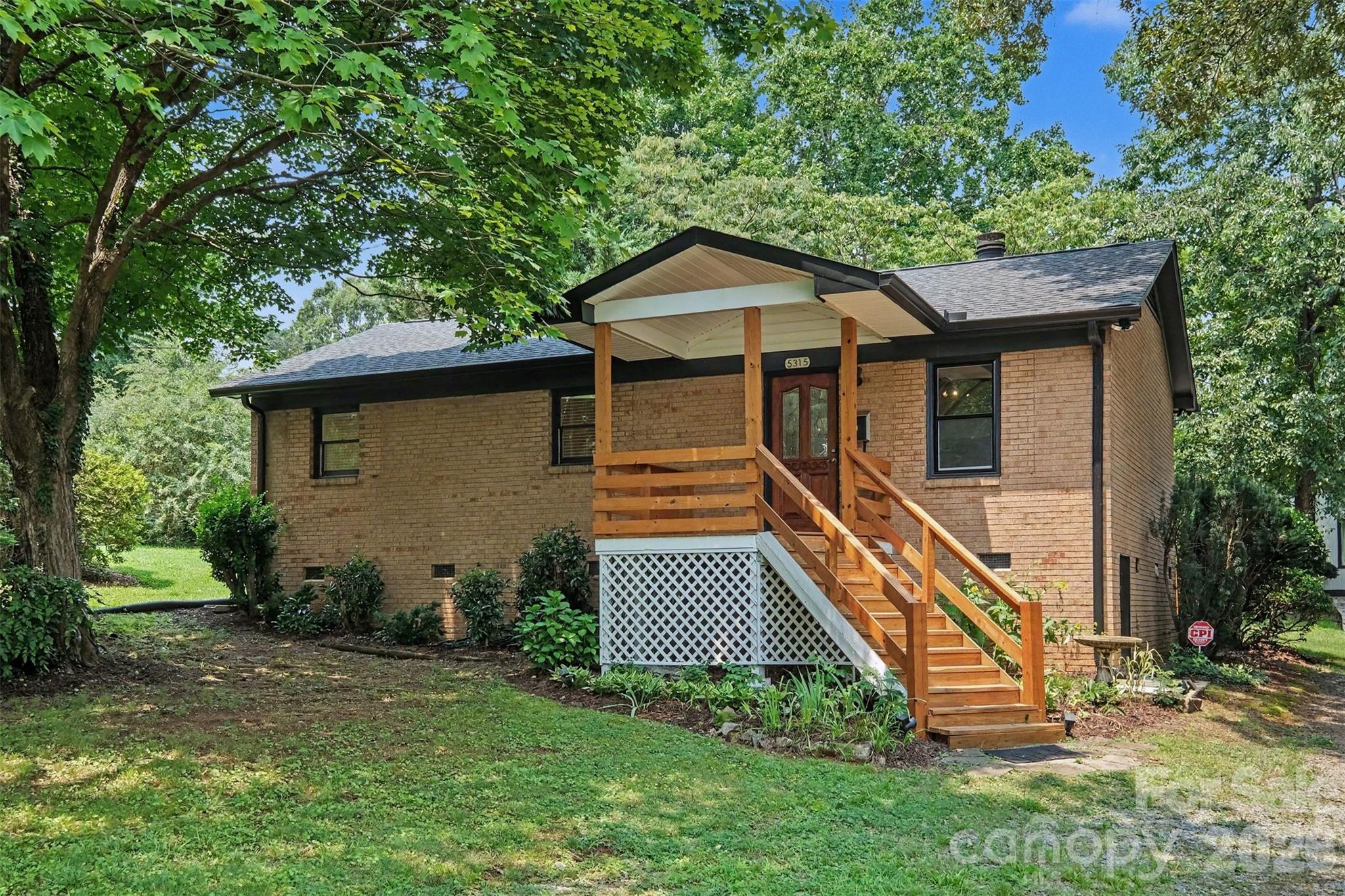 5315 Ruth Drive, Charlotte, NC, 28215