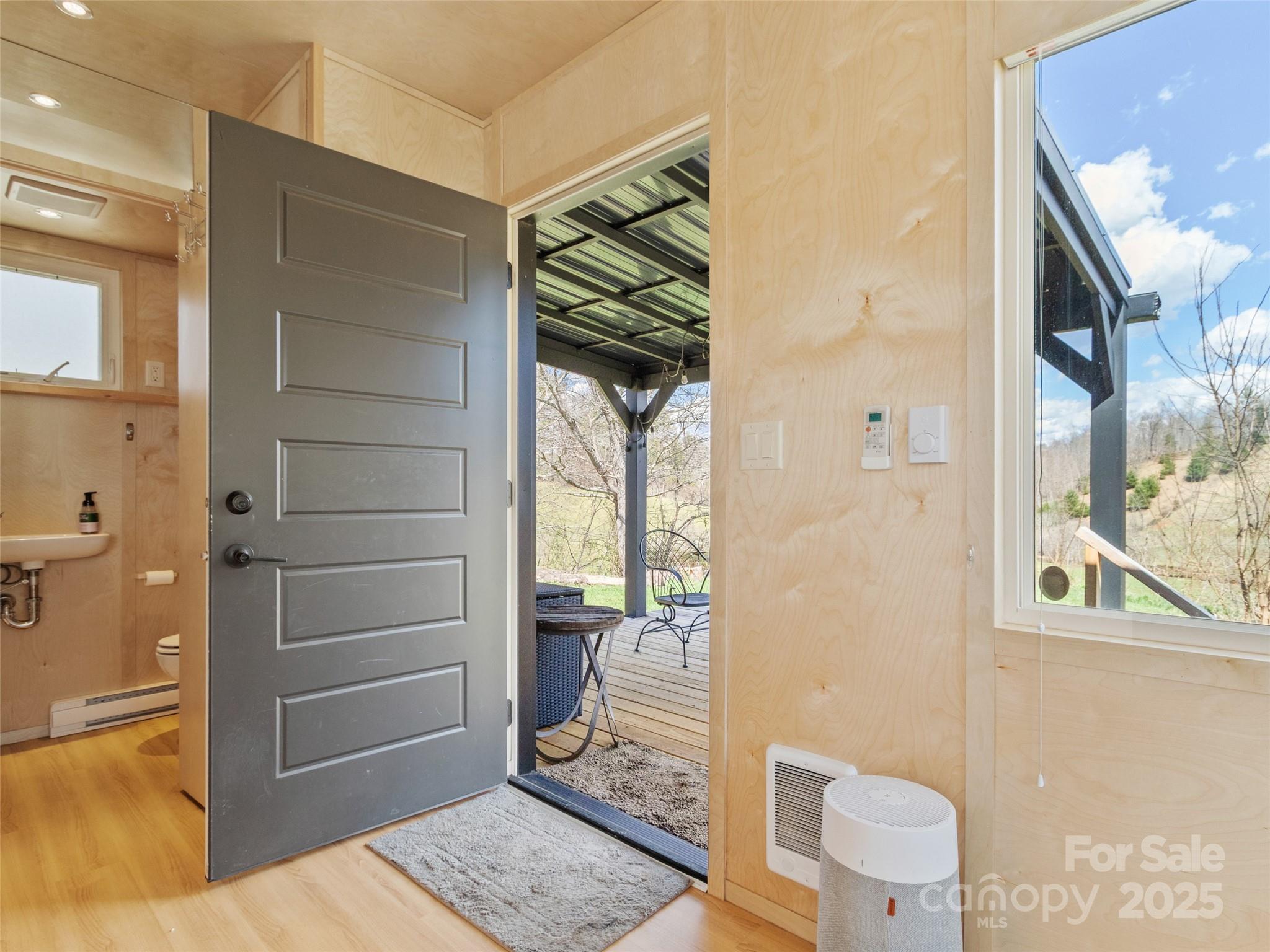 41 Hawks Ridge Estate