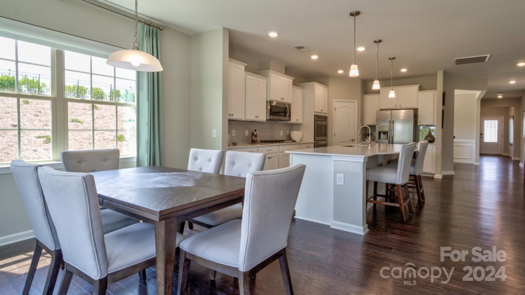 Elizabeth - Residential