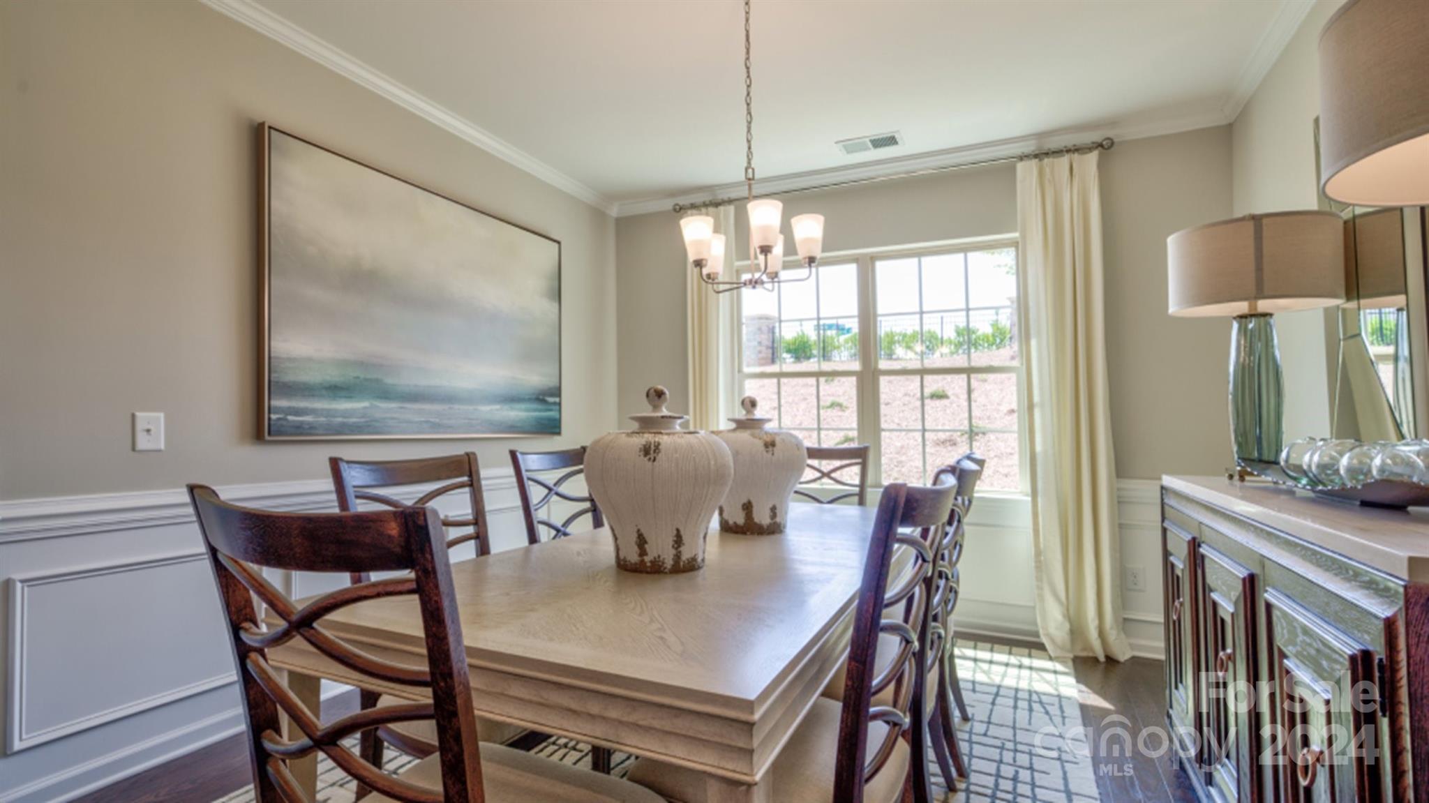 Elizabeth - Residential