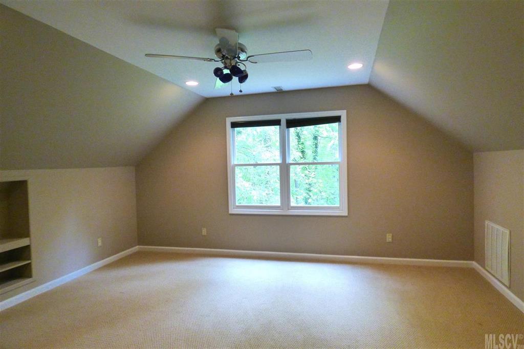 Rolling Green - Residential