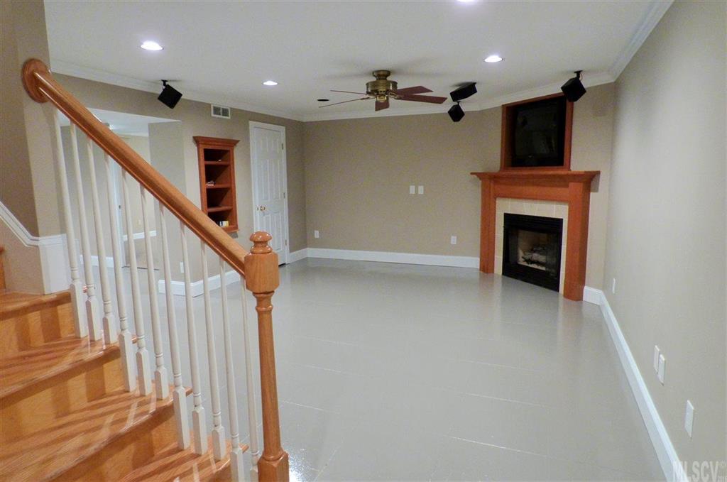 Rolling Green - Residential