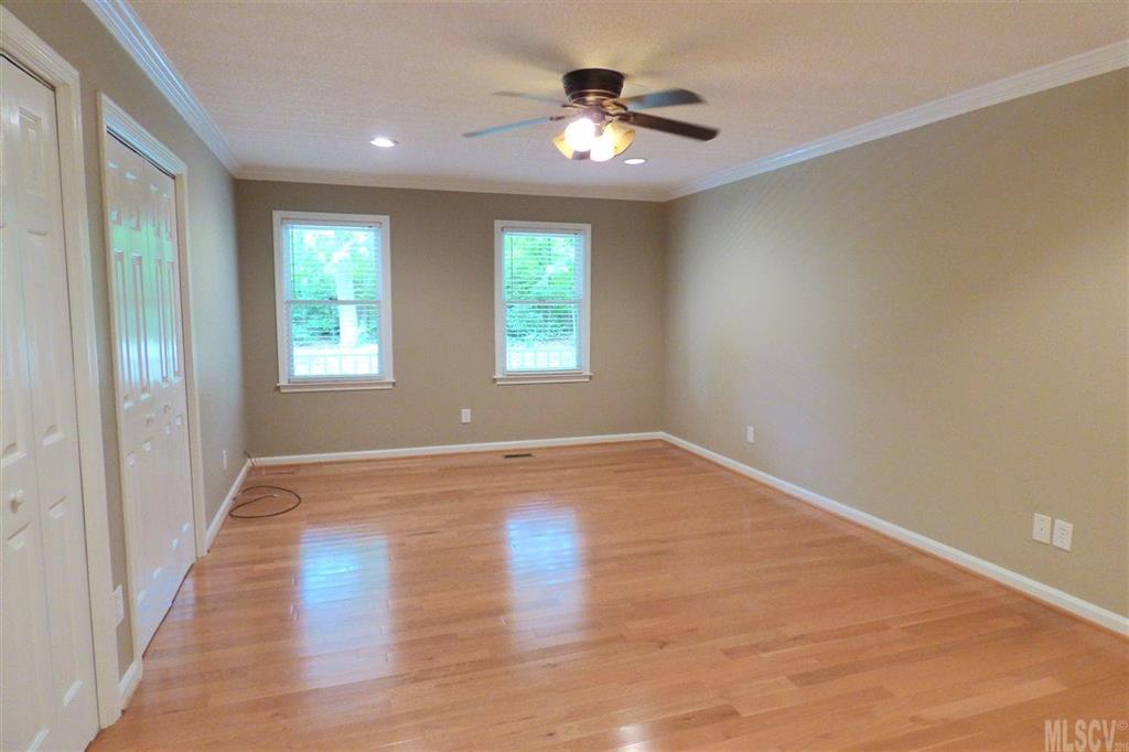 Rolling Green - Residential