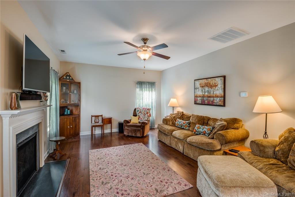 Lake Forest - Residential