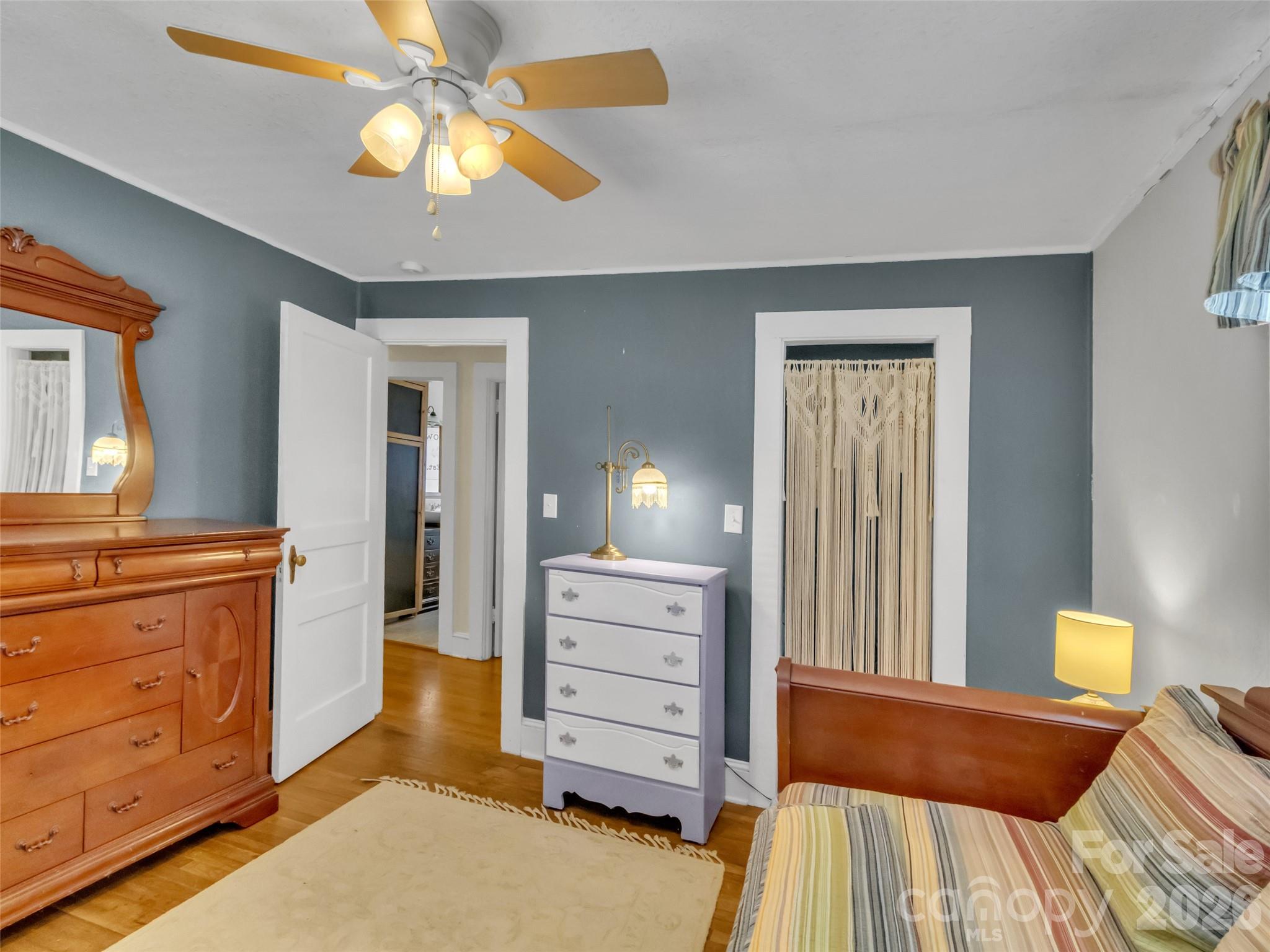 1114 Old Clyde Road
