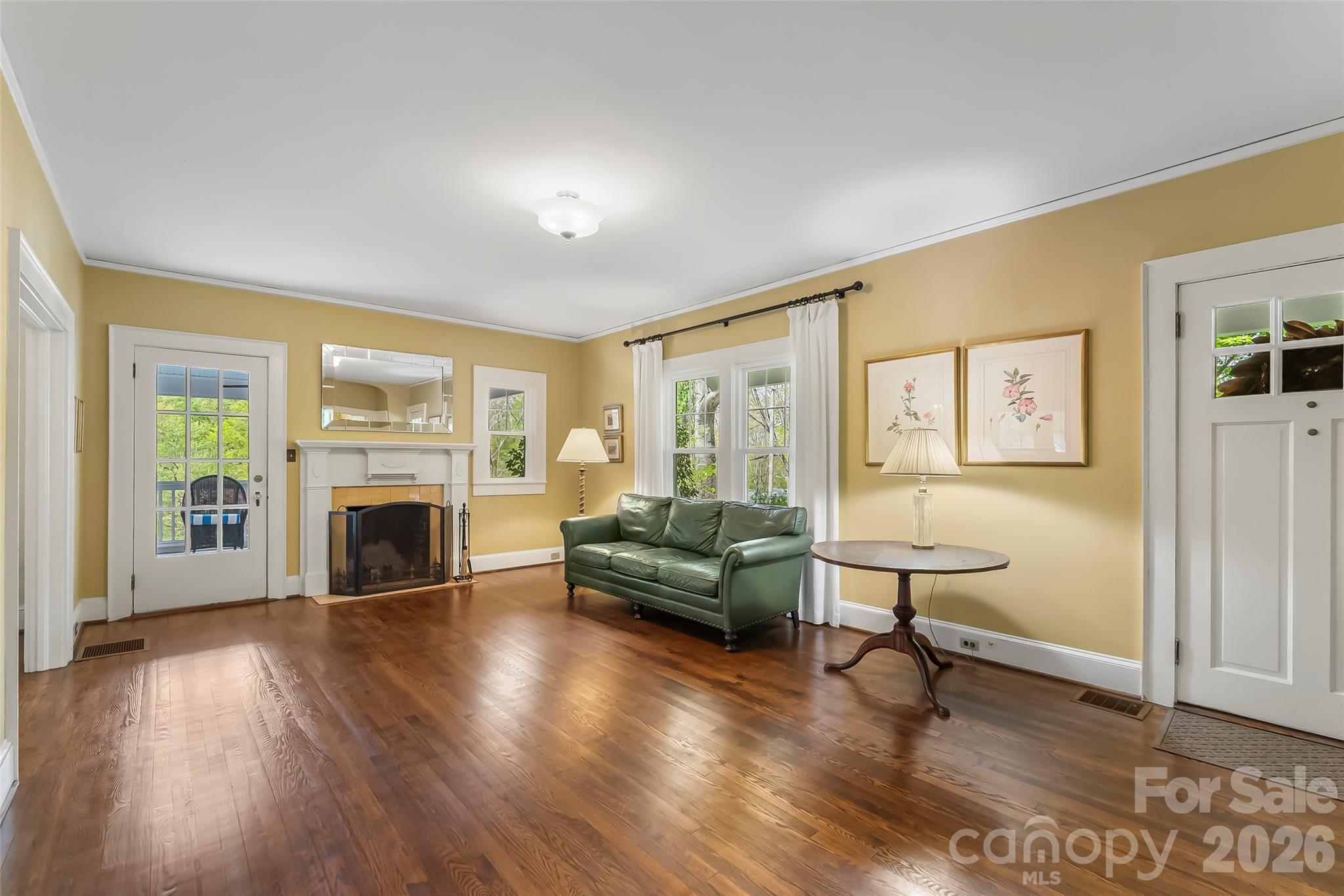 Riverside - Residential