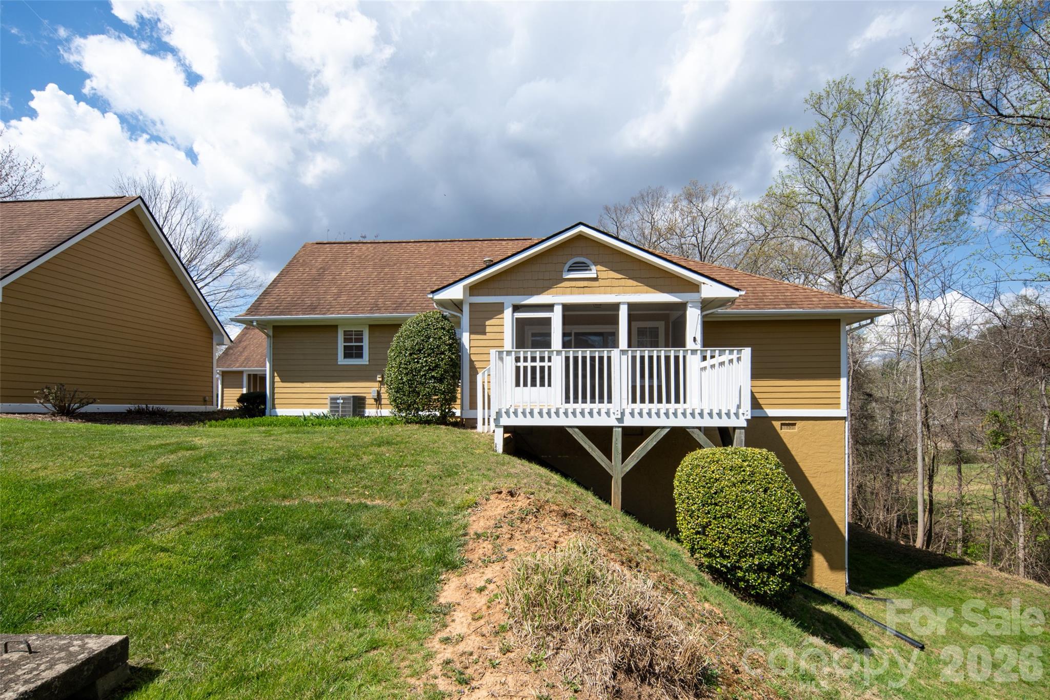 803 Woodlea Court