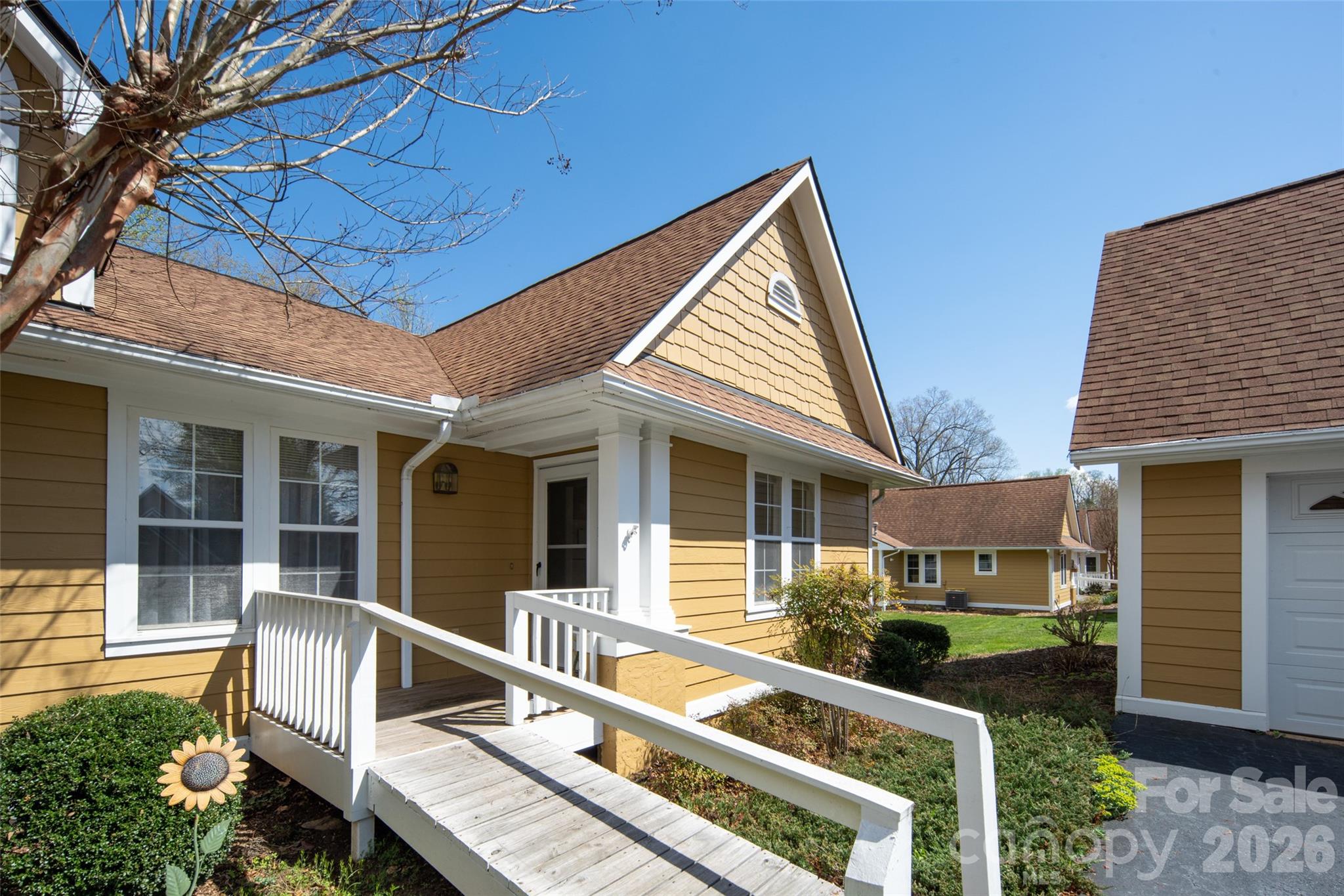 803 Woodlea Court