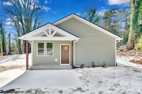 563 W 22nd Street Kannapolis NC 28081