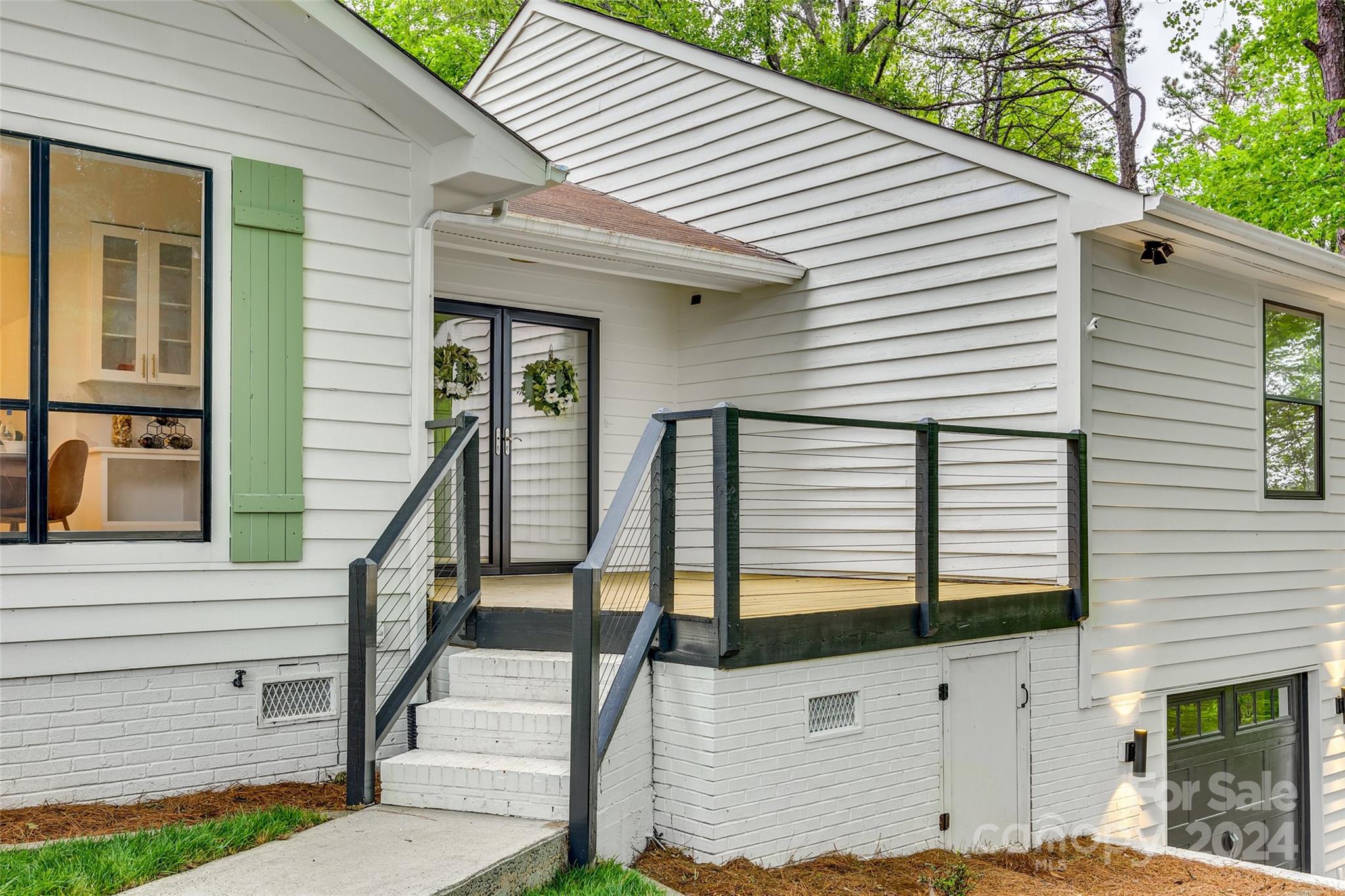 Tega Cay - Residential