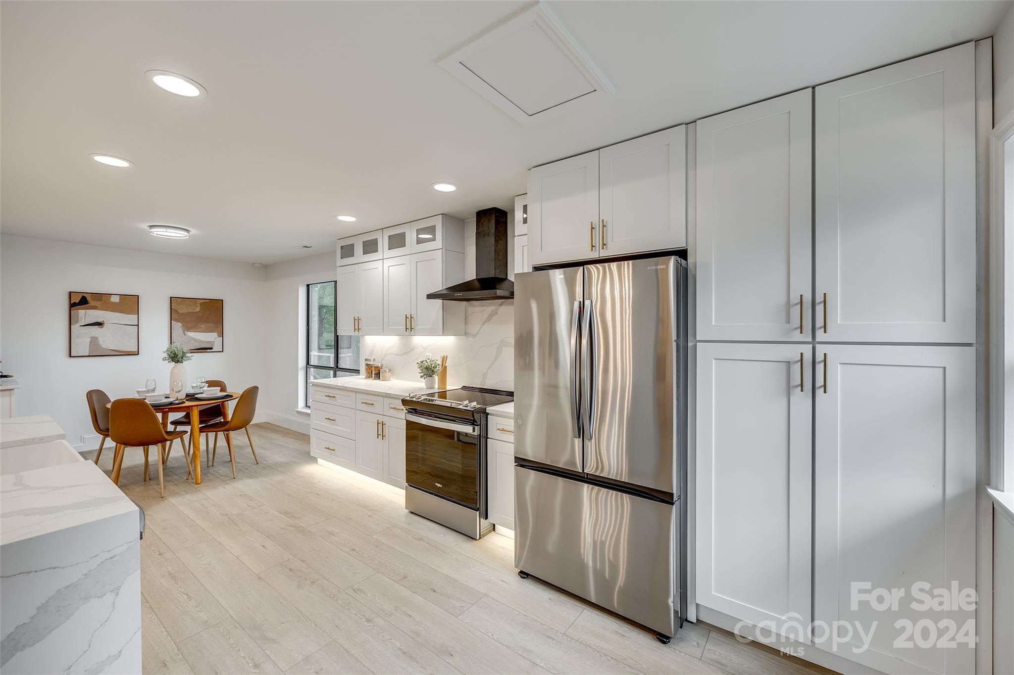 Tega Cay - Residential