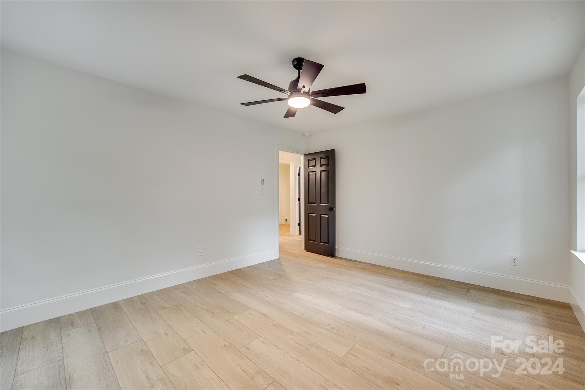 Tega Cay - Residential