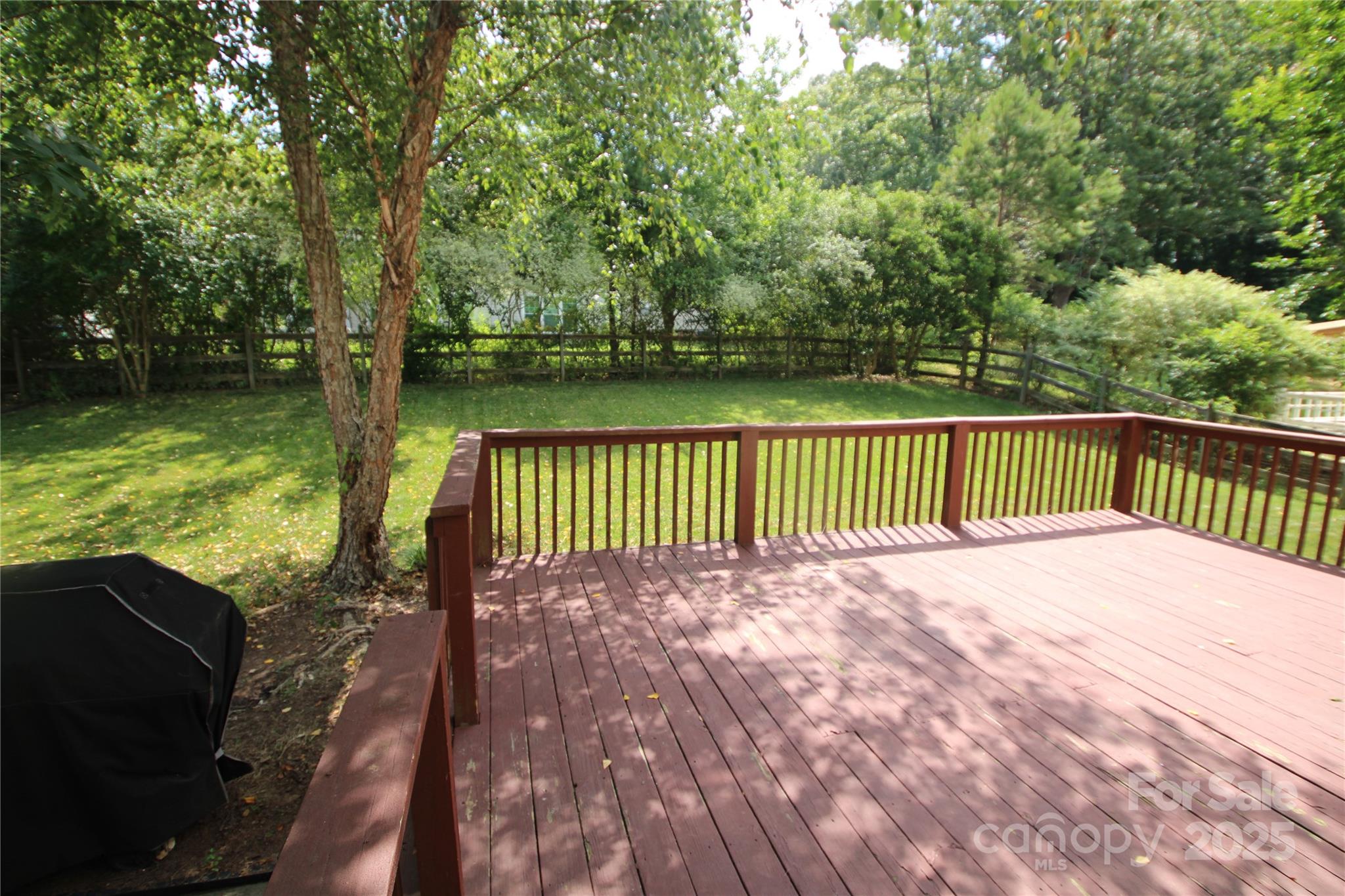 2418 Alaqua Court
