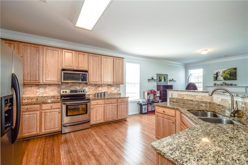 Curtis Pond - Residential