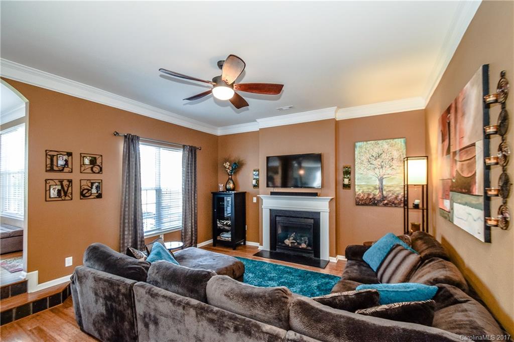 Curtis Pond - Residential