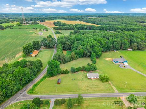 Photo of 21966 Stony Road, Locust, NC 28097 (MLS # 4395220)
