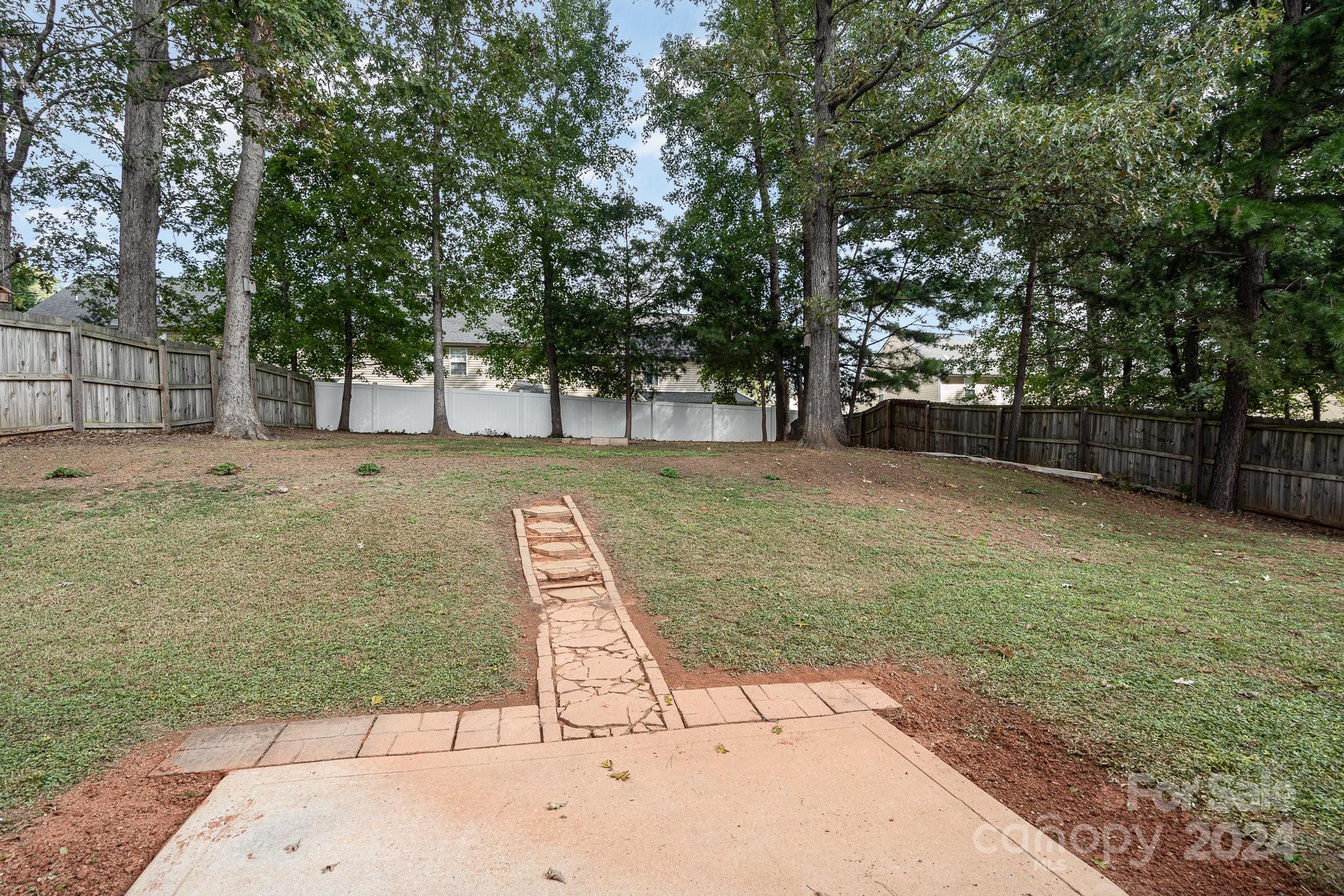 Longview Oaks - Residential