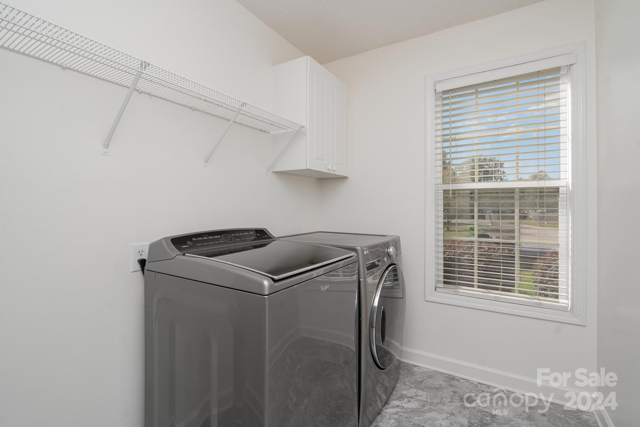 Longview Oaks - Residential