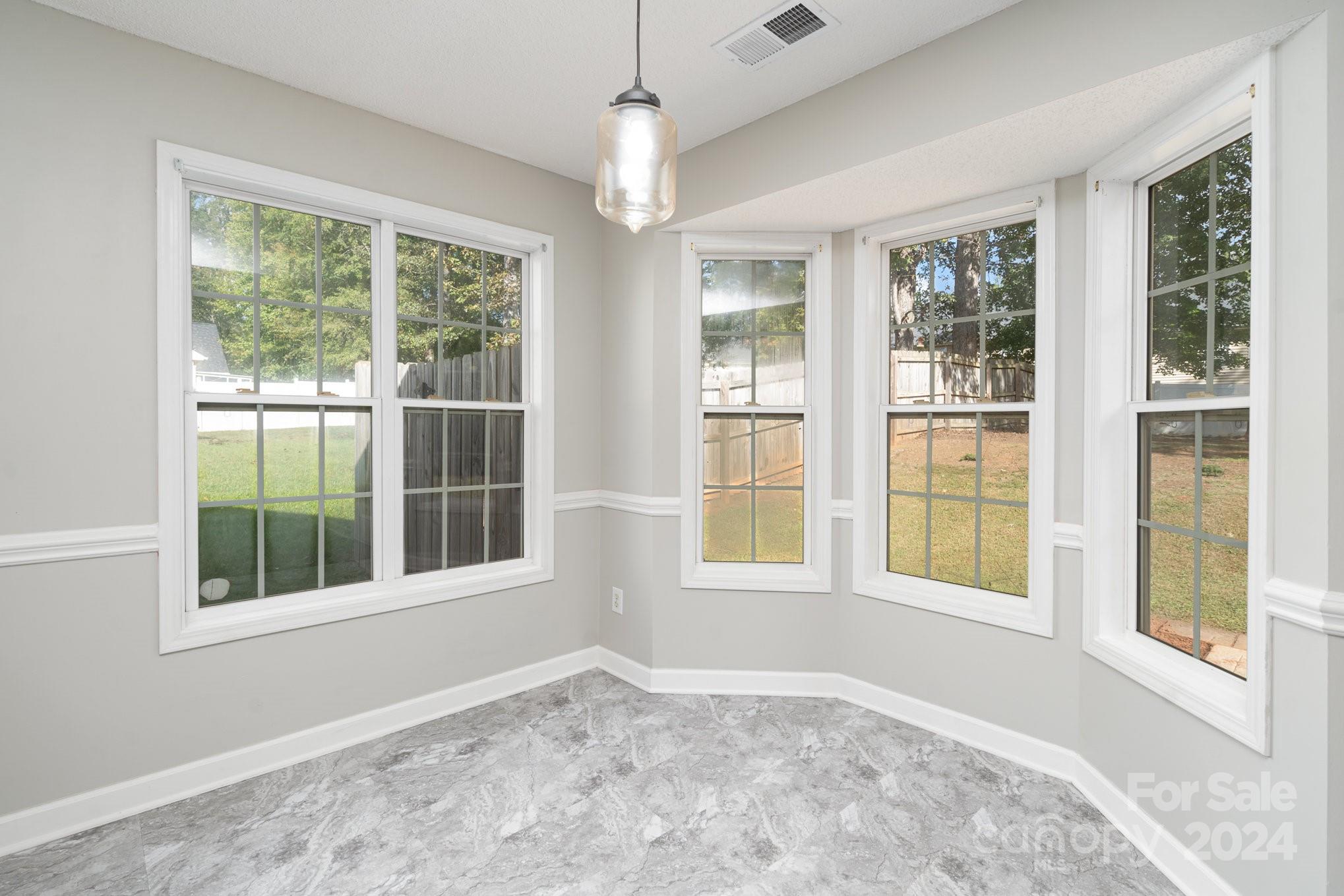 Longview Oaks - Residential