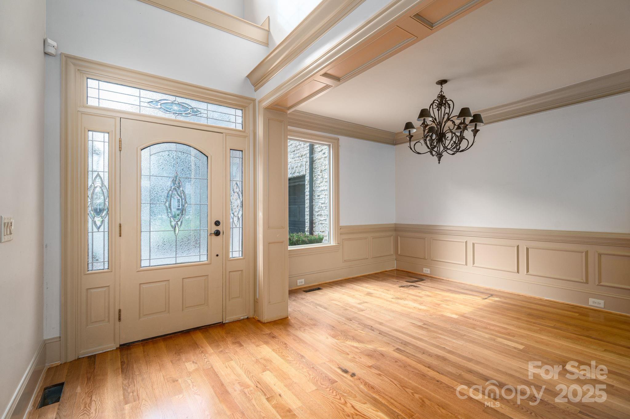 The Peninsula - Residential