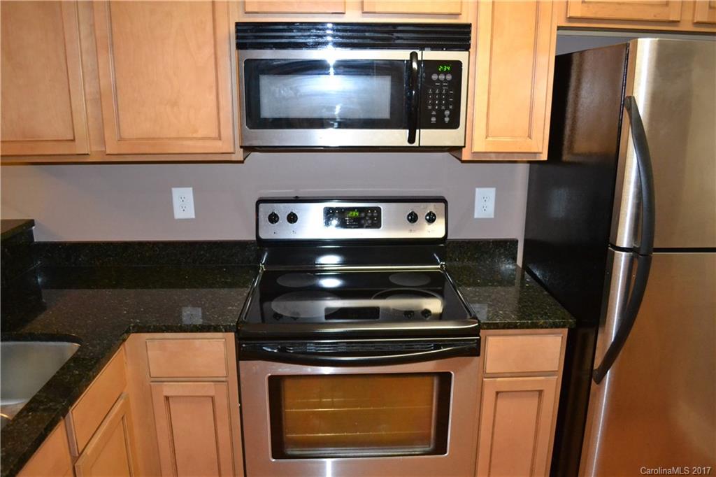 Commonwealth - Residential Lease