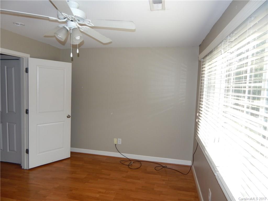 Commonwealth - Residential Lease