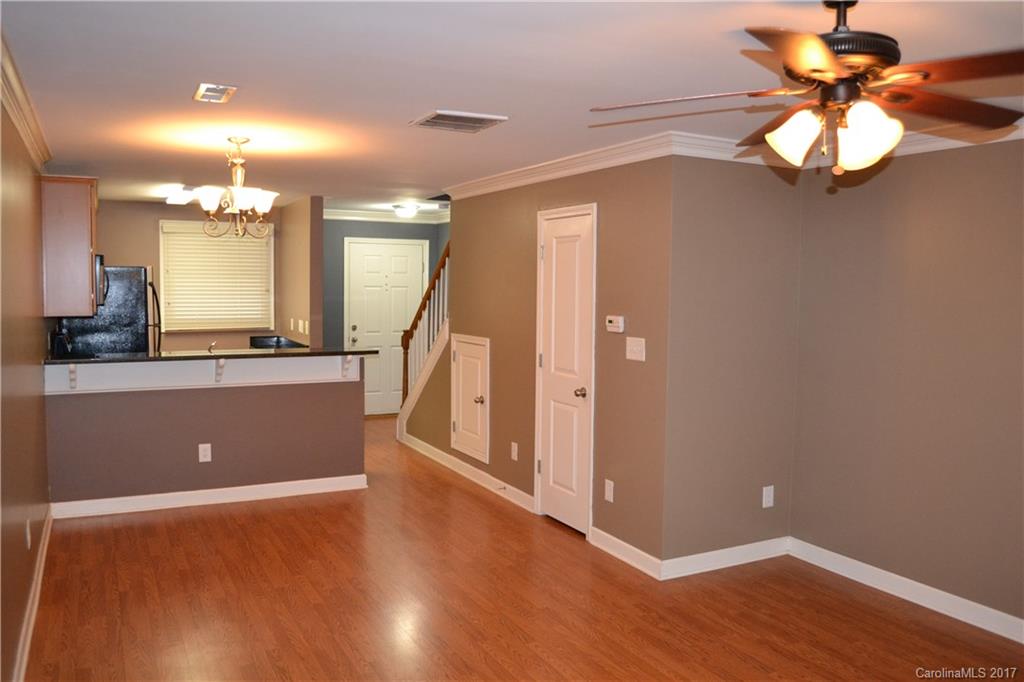 Commonwealth - Residential Lease