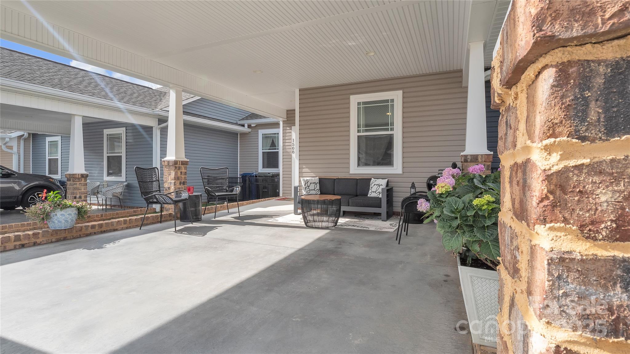 1508 28th Street Lane SE