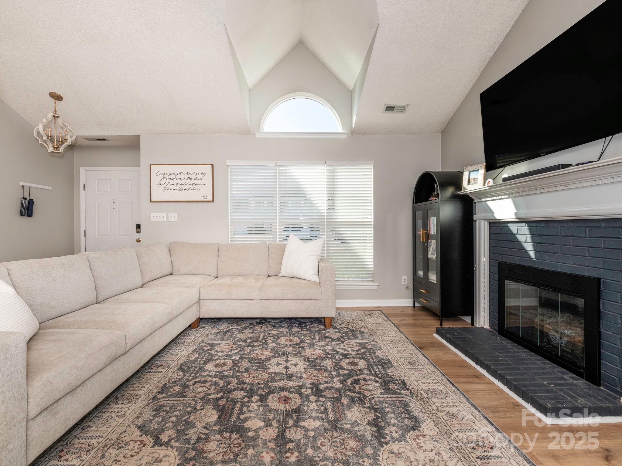 3930 Huntmeadow Drive