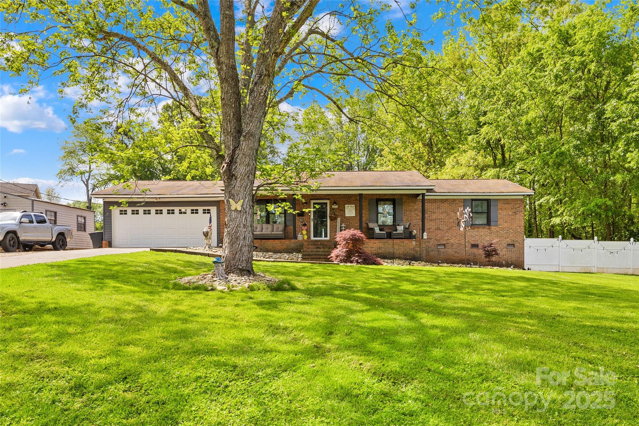 1279 Rocky Creek Road