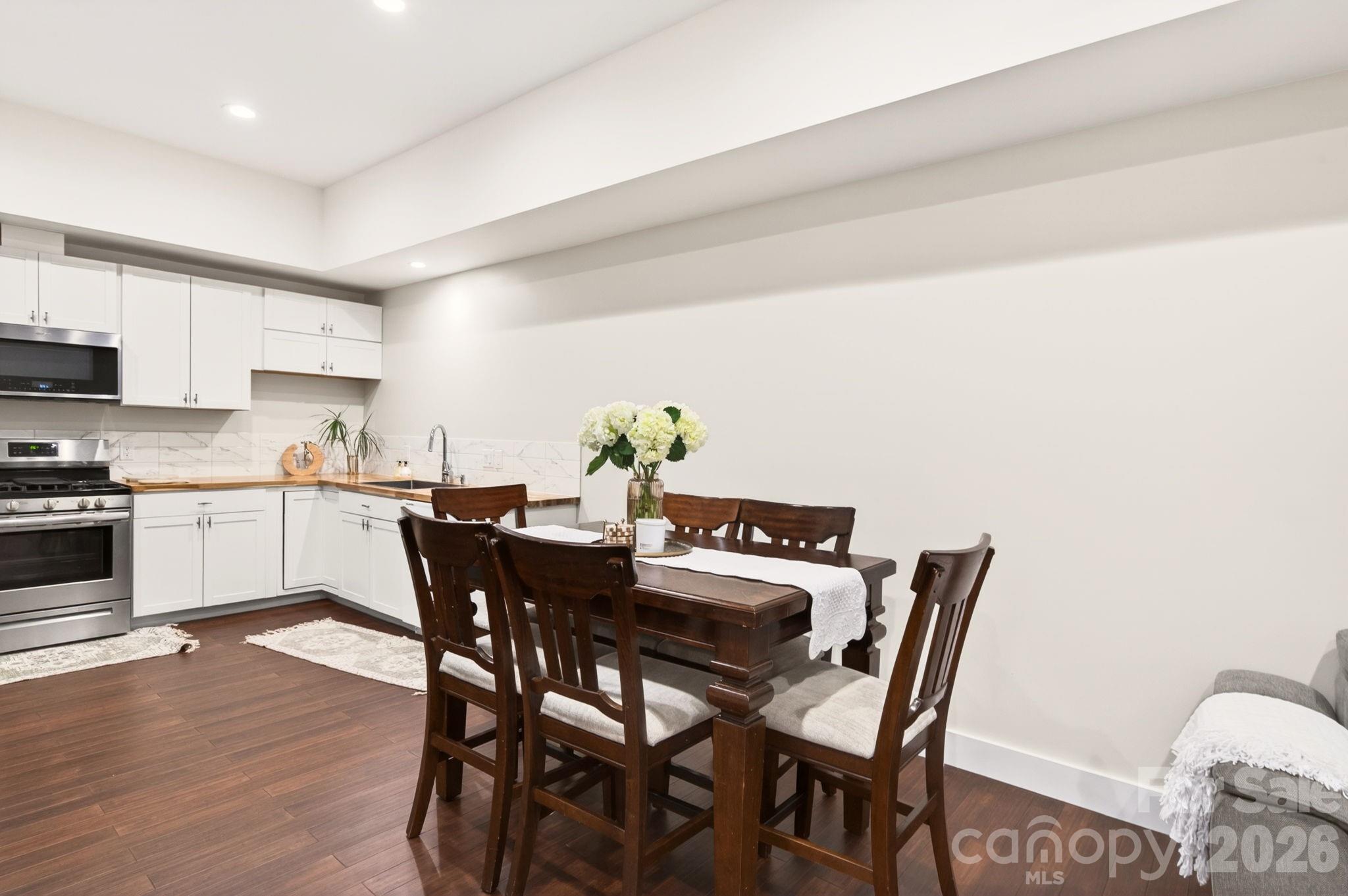 Fox Lair Crossings - Residential